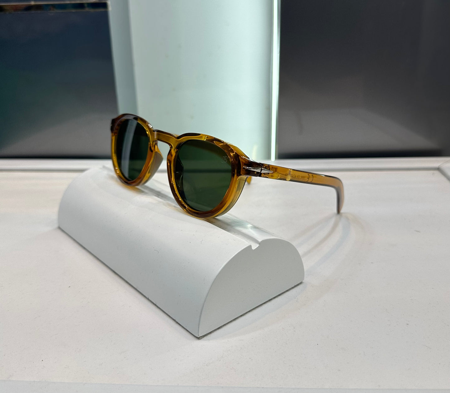 David Beckham Brown Limited Edition Luxury Shade With Original Packing