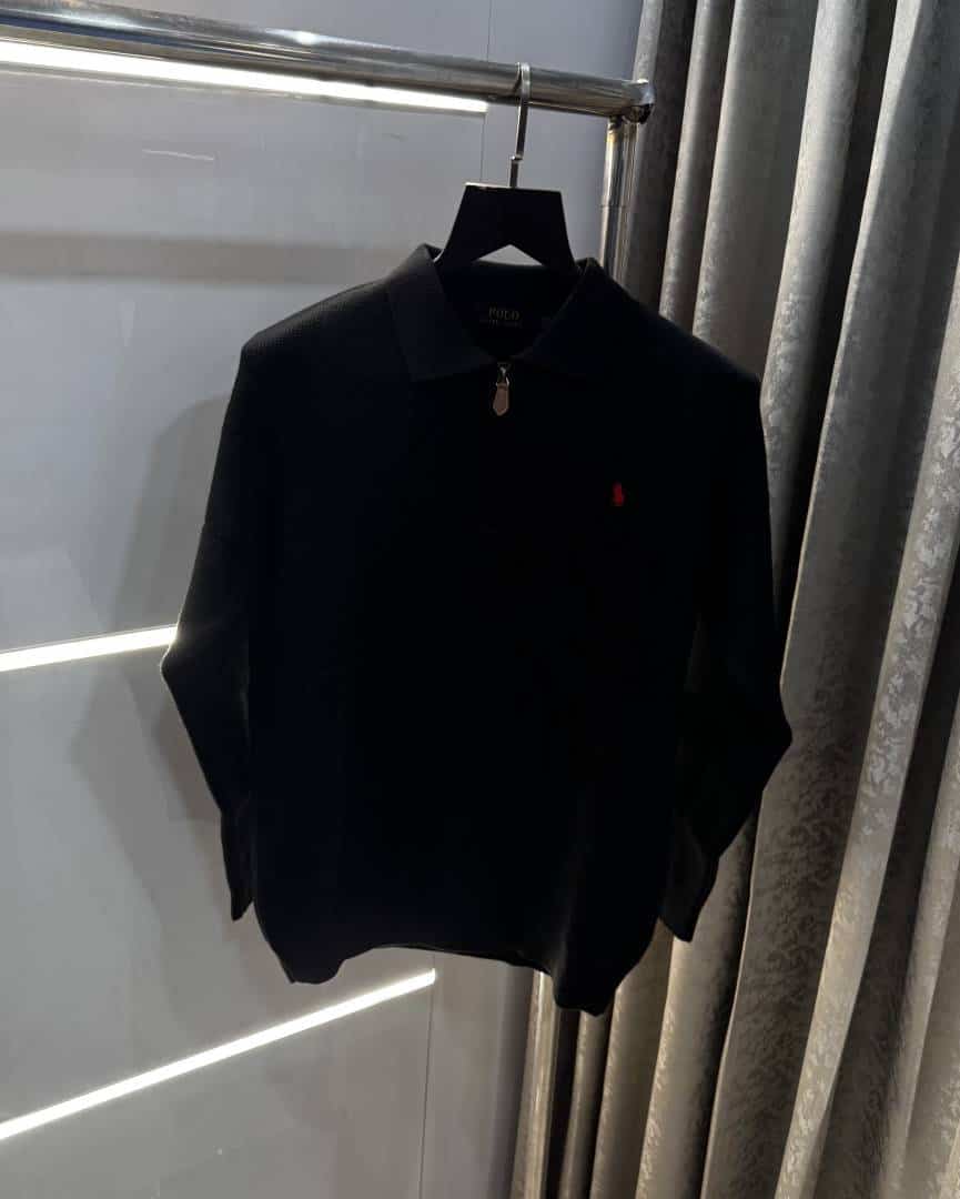 Ralp h Lauren C Black Knitted Premium Pull Over