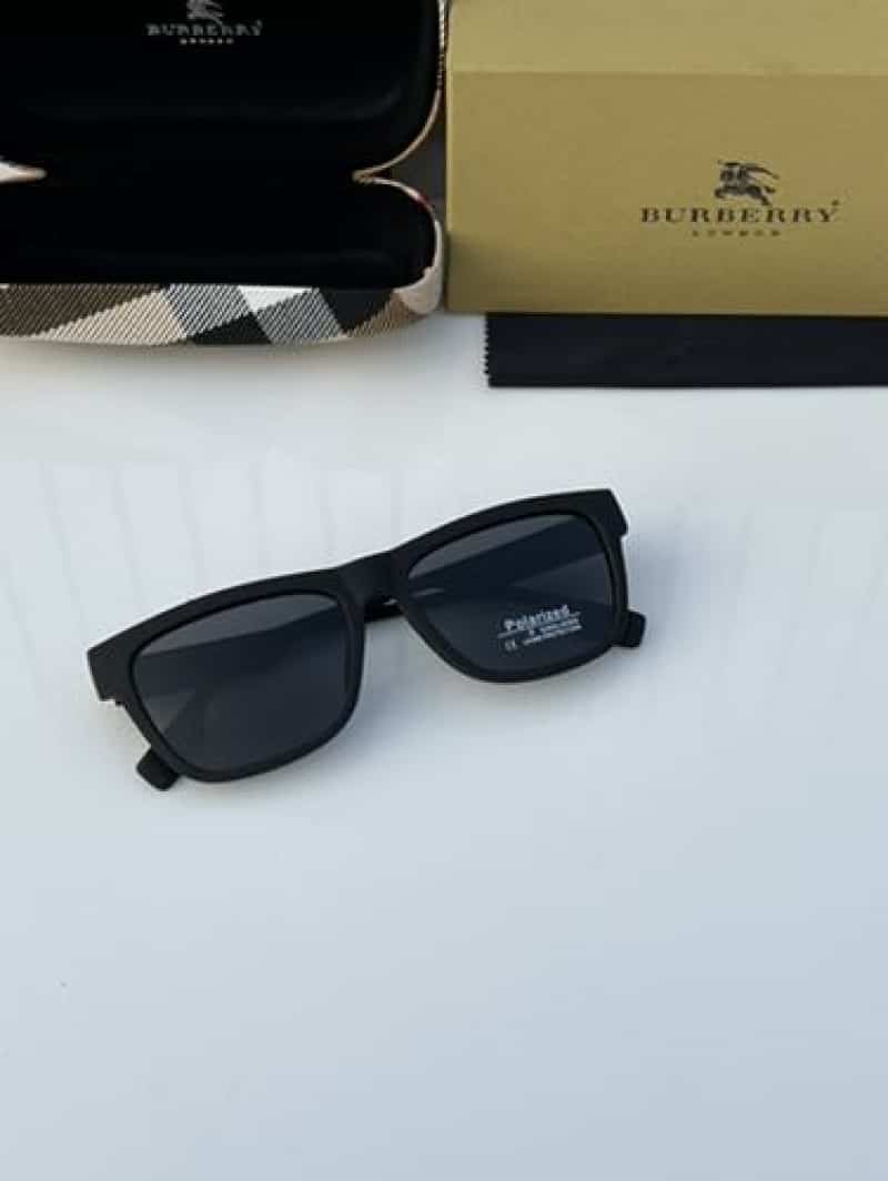 Burberry_4293_black