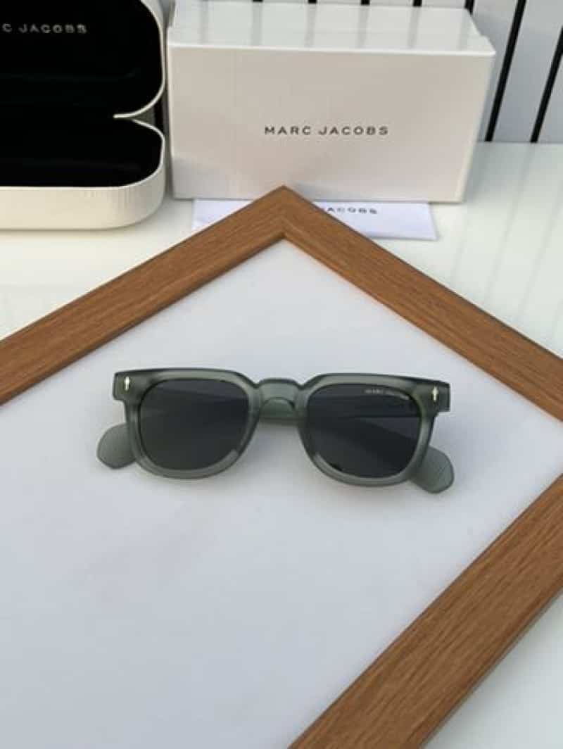 Marc jacobs 30 green black