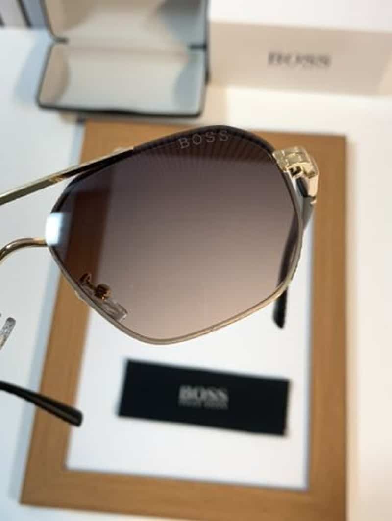 Boss 2567 gold brown
