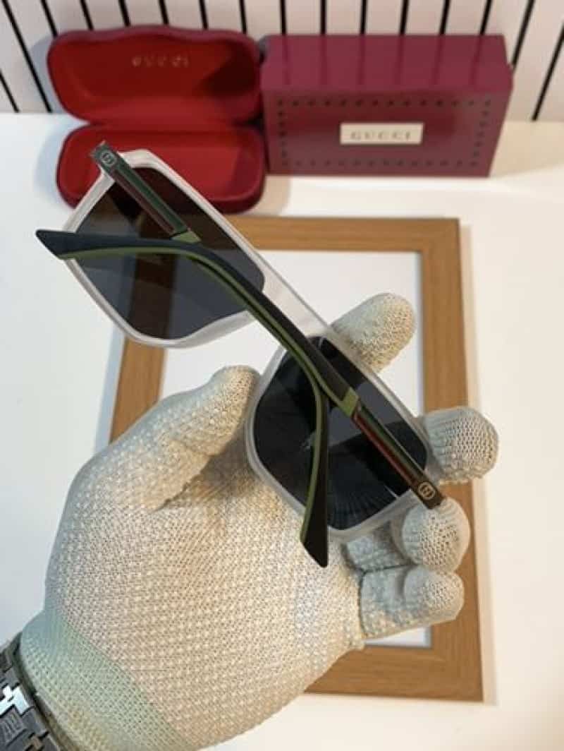 Gucci_91127 white black