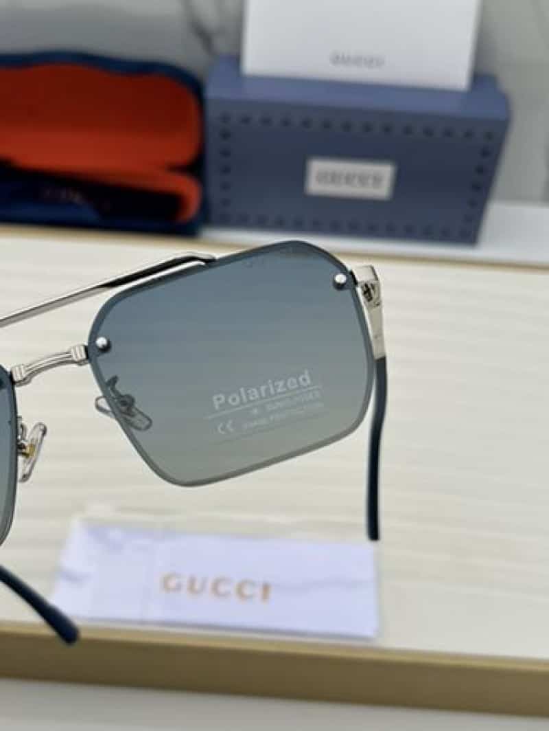 Gucci_10432_silver_blue