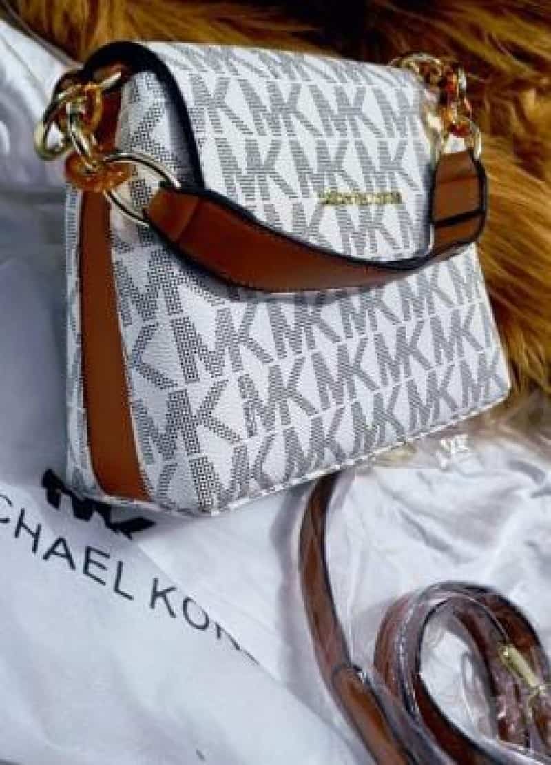 MICHAEL_KORS_MONOGRAM_SLING_BAG_761
