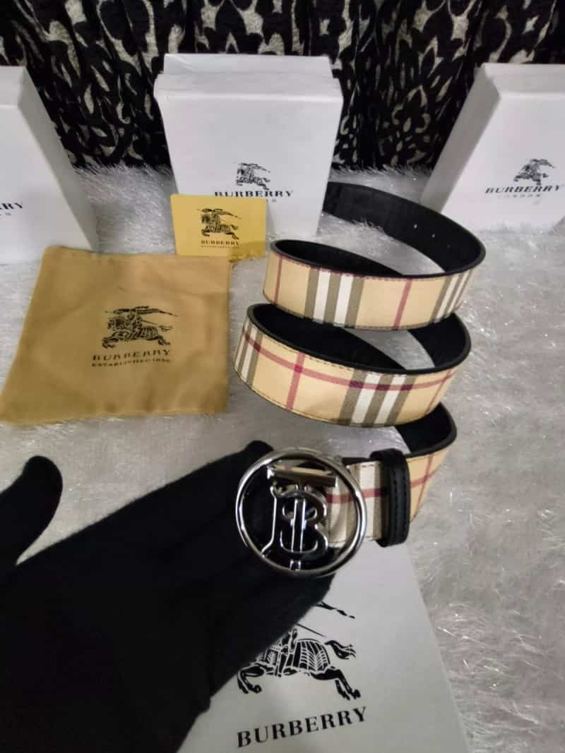 BURBERRY B51