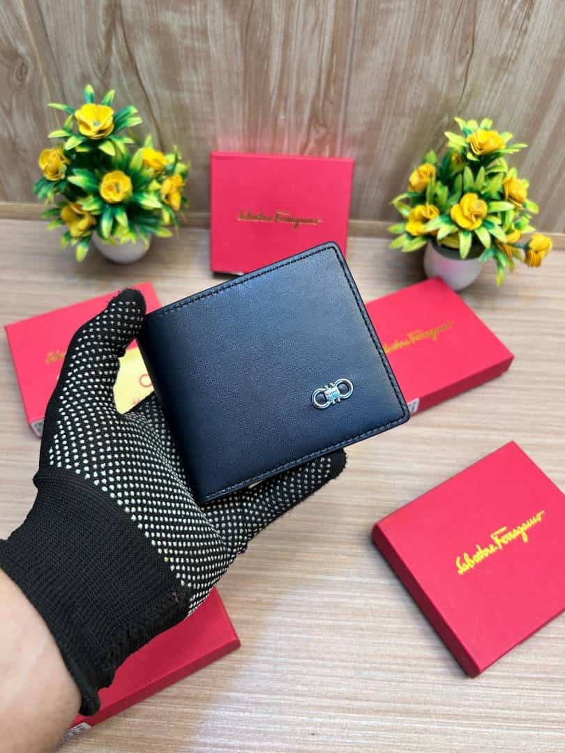 Salvatore_Ferragamo_WALLET_V808