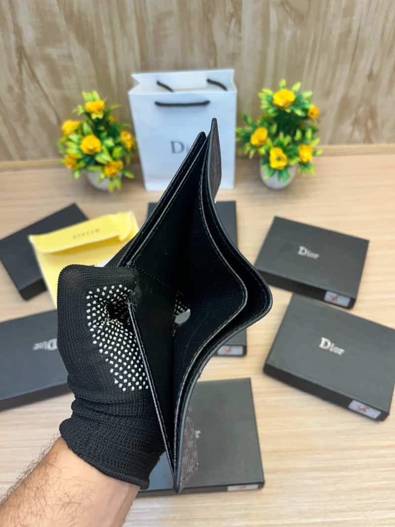 DIOR_WALLET_V718