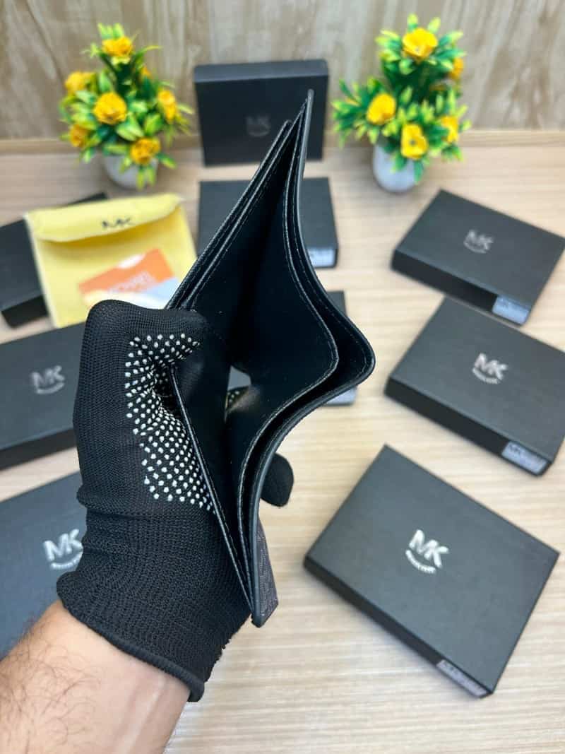 MICHAEL_KORS_Wallet_701