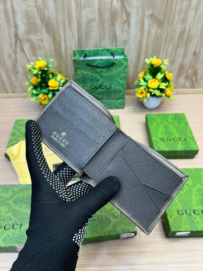 GUCCI_WALLET_V678