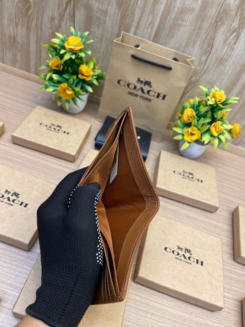COACH_WALLET_V628