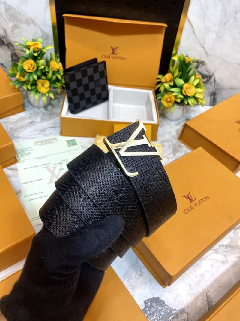 LOUI_S VUITTONN Premium Belt & wallet Combo C325