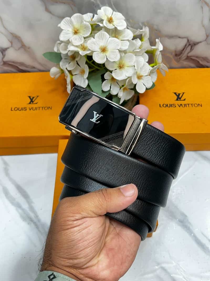 LV Lo·uI$ vUI-t+On.. PREMIUM QUALITY AU