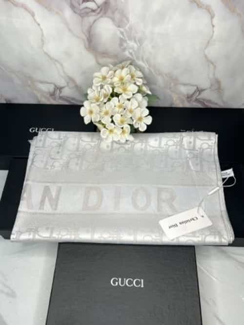 DIOR PREMIUM QUALITY STOLE/SCARF WITH OG BOX