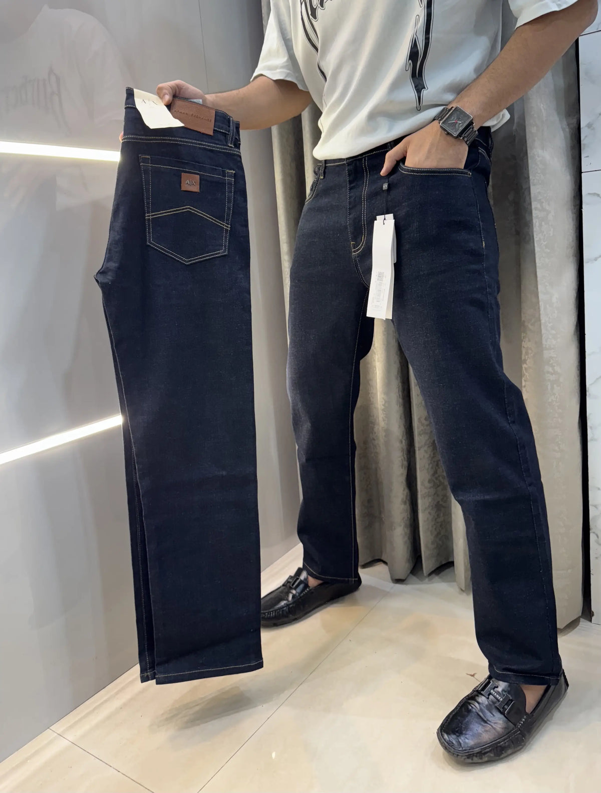 Arman i Exchang e patch Navy Blue Raw Wash Imported Denim