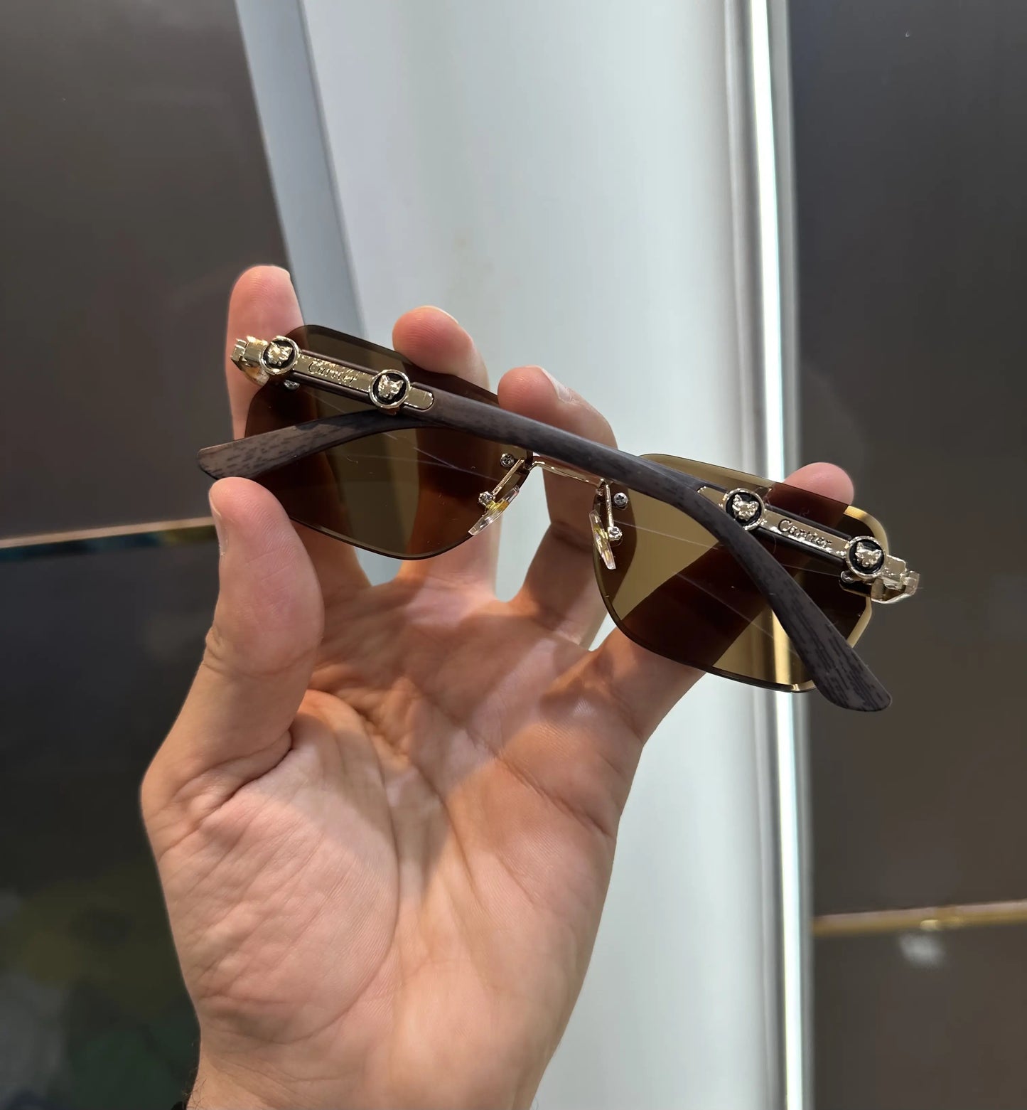 Carti e Gold Brown Premium Shades 022