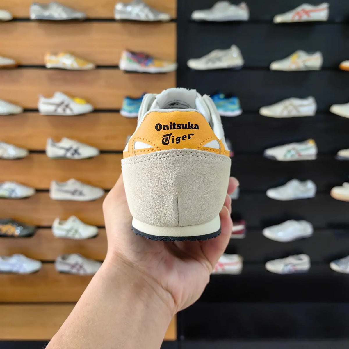 Onitsuk_a Tiger Serrano Cream Tiger Yellow Mens 7A Premium Sneakers D-2020