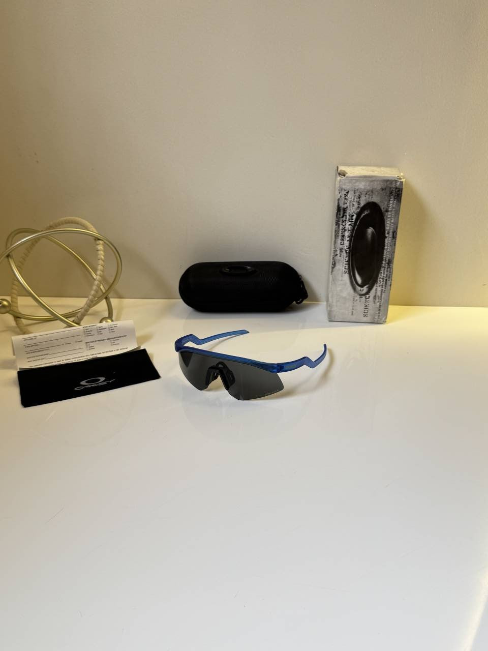 Oakley_9229_Black_Blue