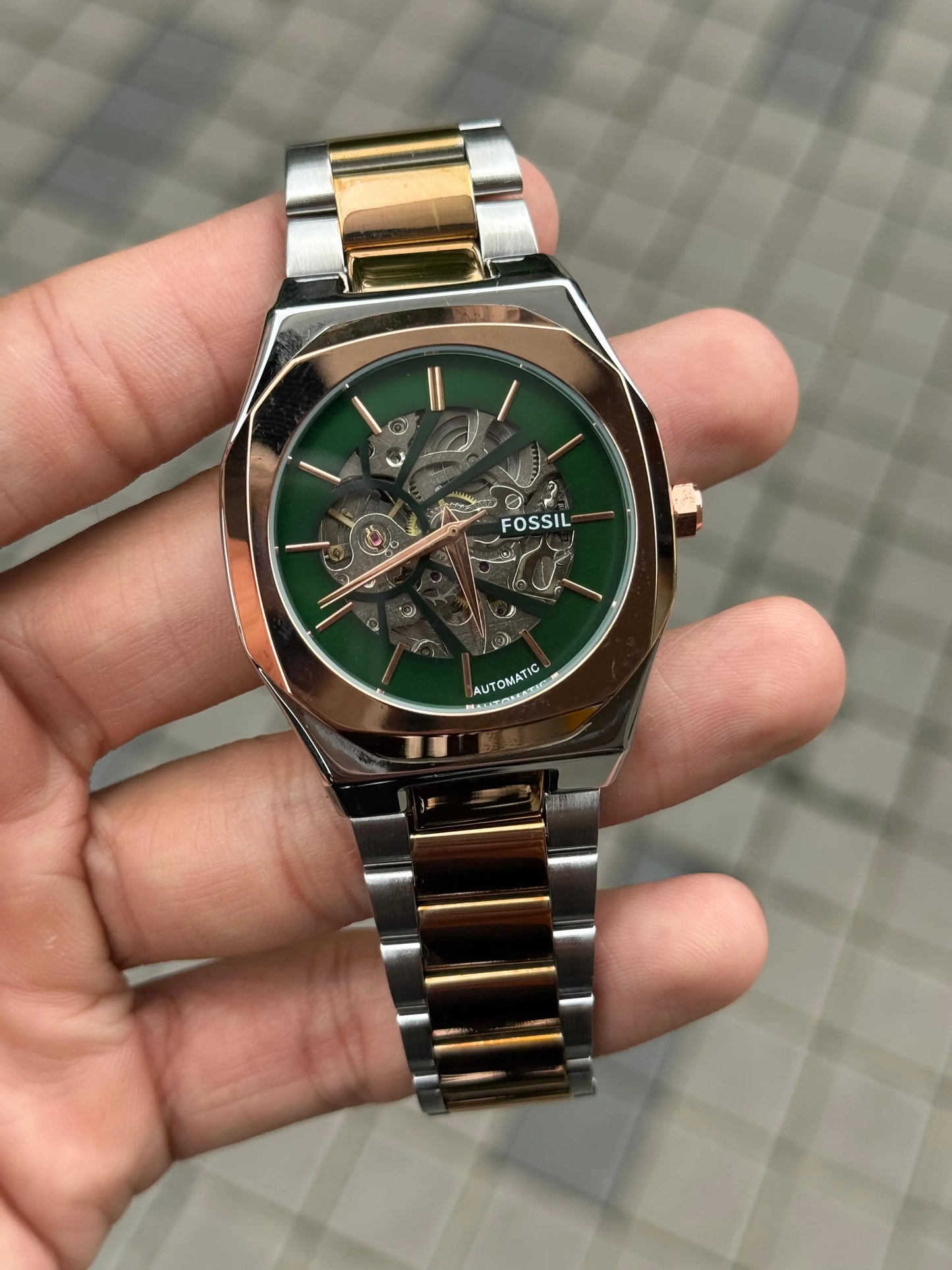 Fossil Skeleton Square Open Machine