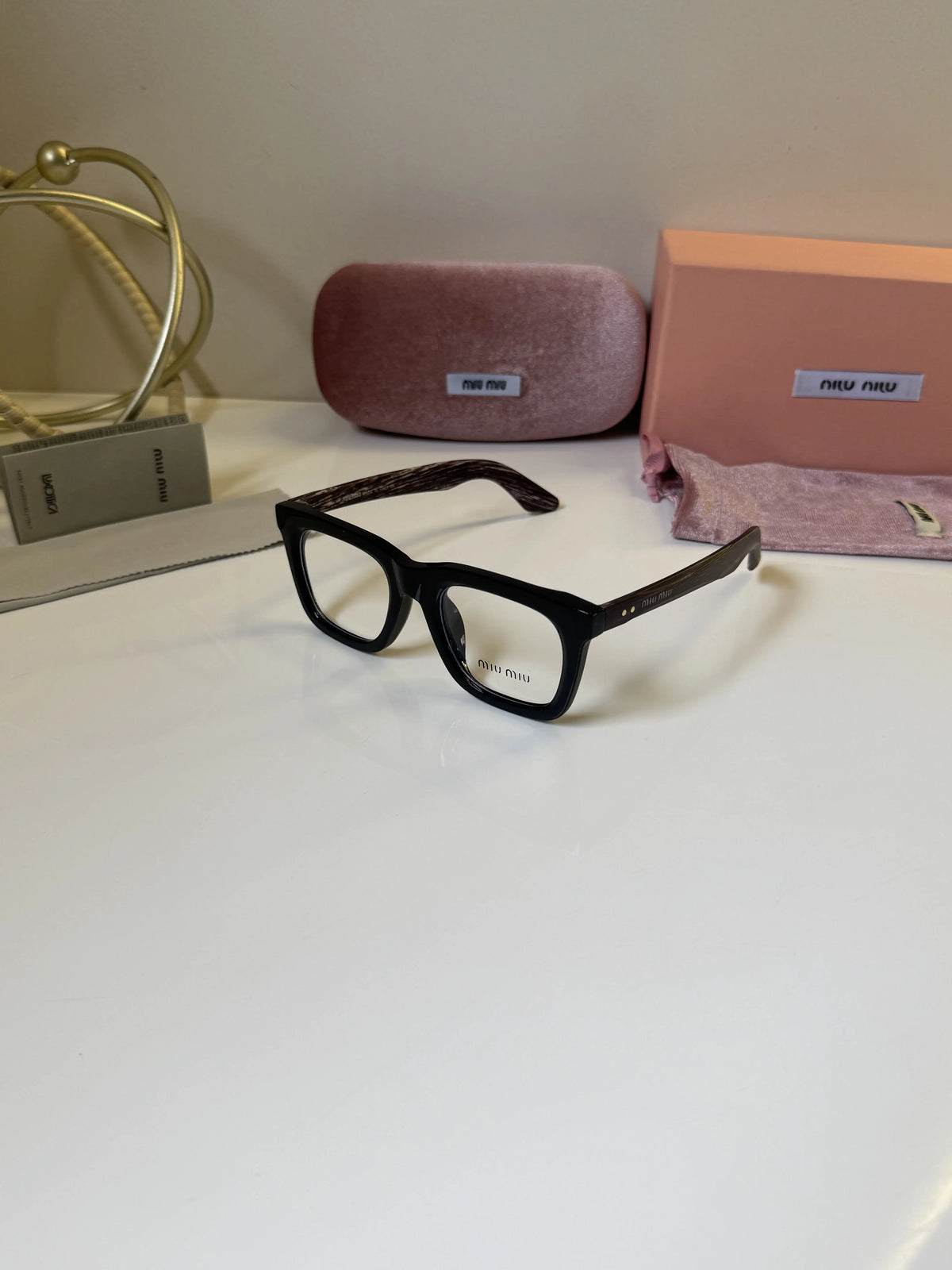 Miu_Miu_5189_Black_Wood_Frame