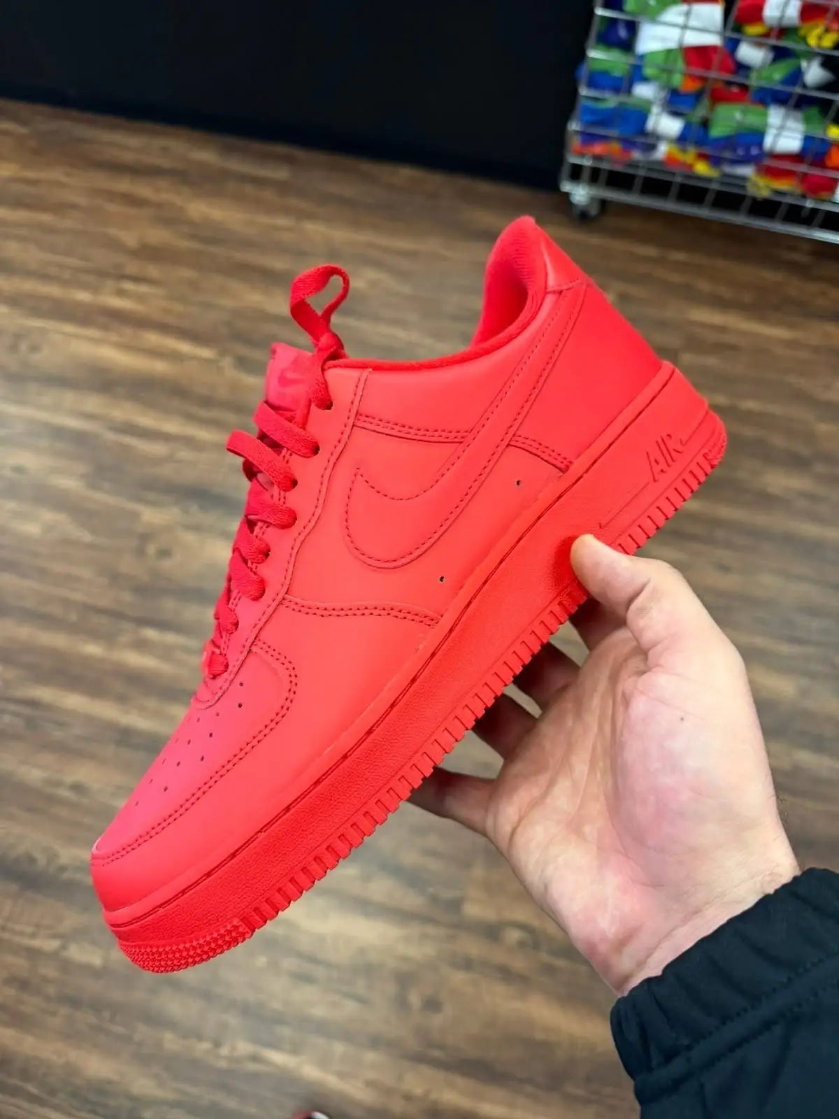 Nike_Airforce 1 Triple Red Sneakers
