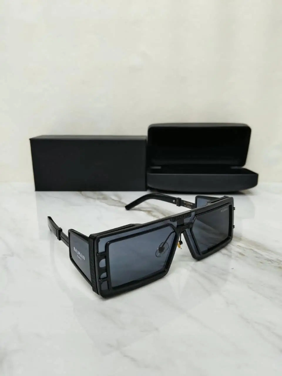 BALMAIN 8594 BLACK HEAVY QUALITY