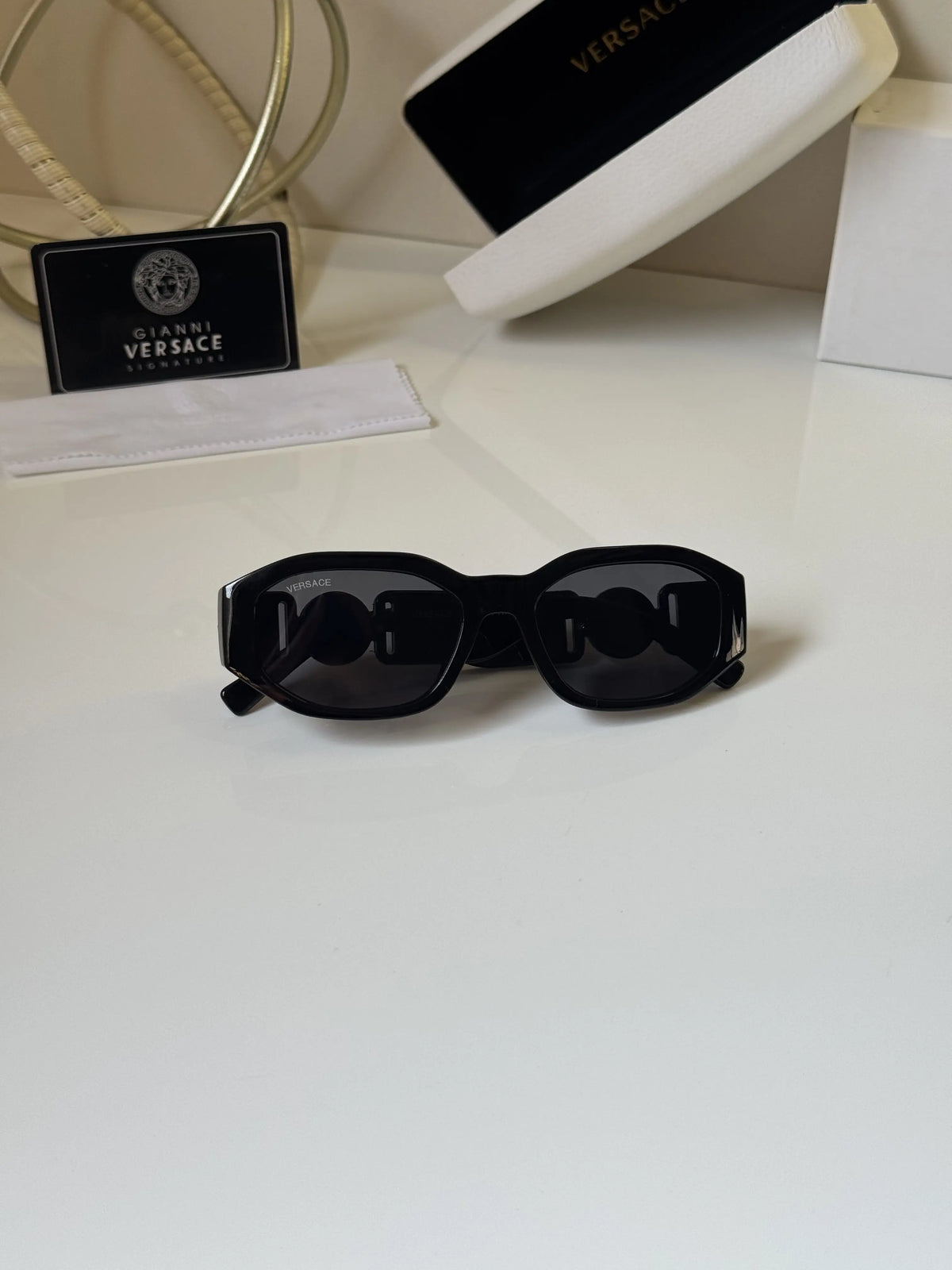 Versace_5999_Gold_Black