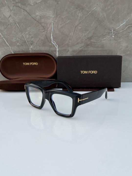 Tom Ford Black Plano Luxury Shade With Original Packing