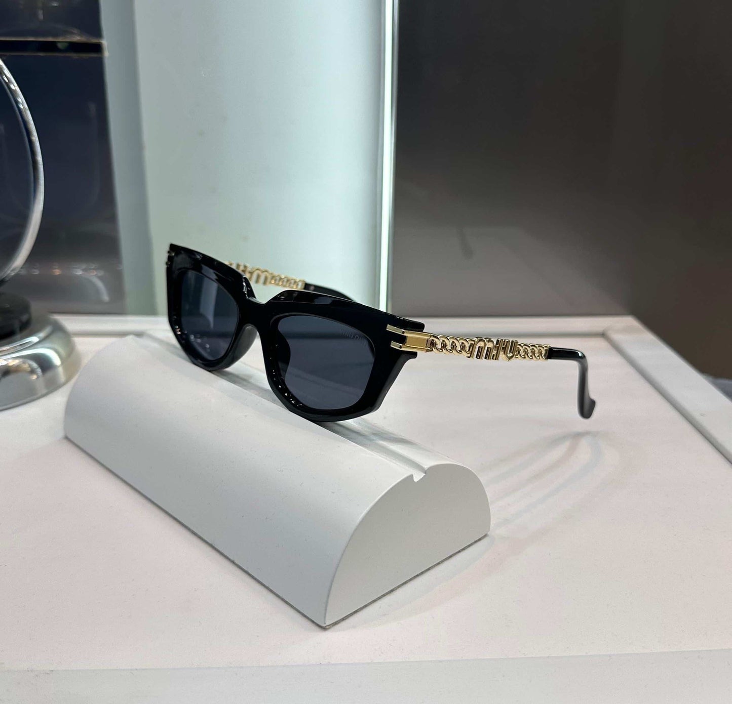 Miu Miu Gold Black Premium Shade 088