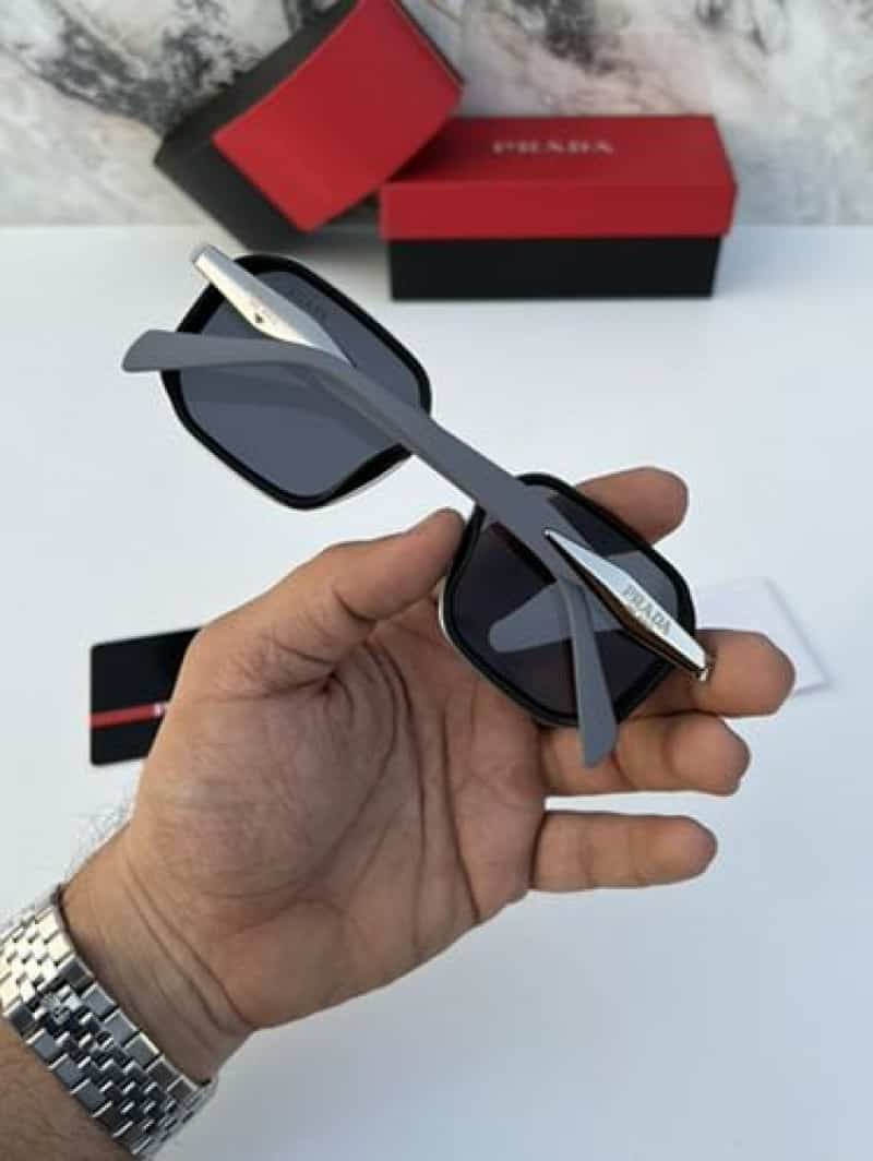 PRAD4_792_silver_black