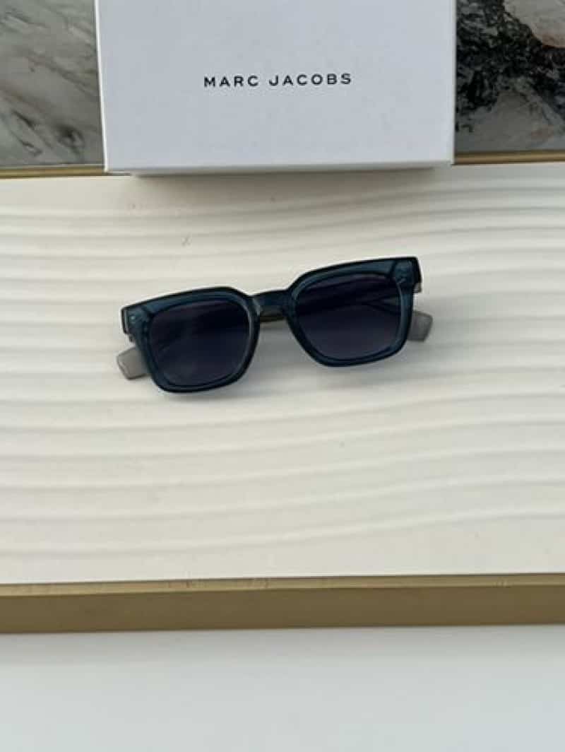 marc_jacobs_1105_blue