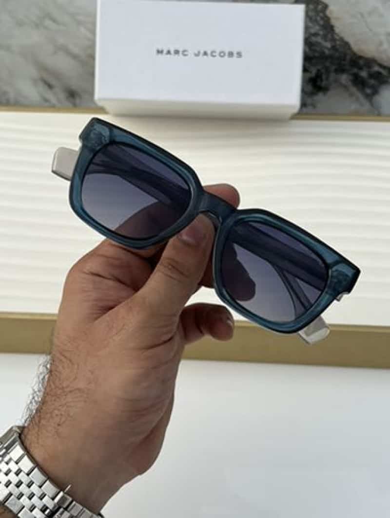 marc_jacobs_1105_blue
