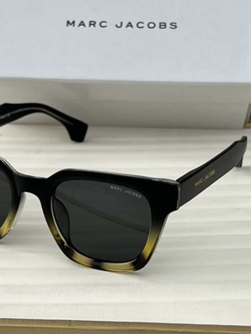 marc_jacobs_1105_black_tiger
