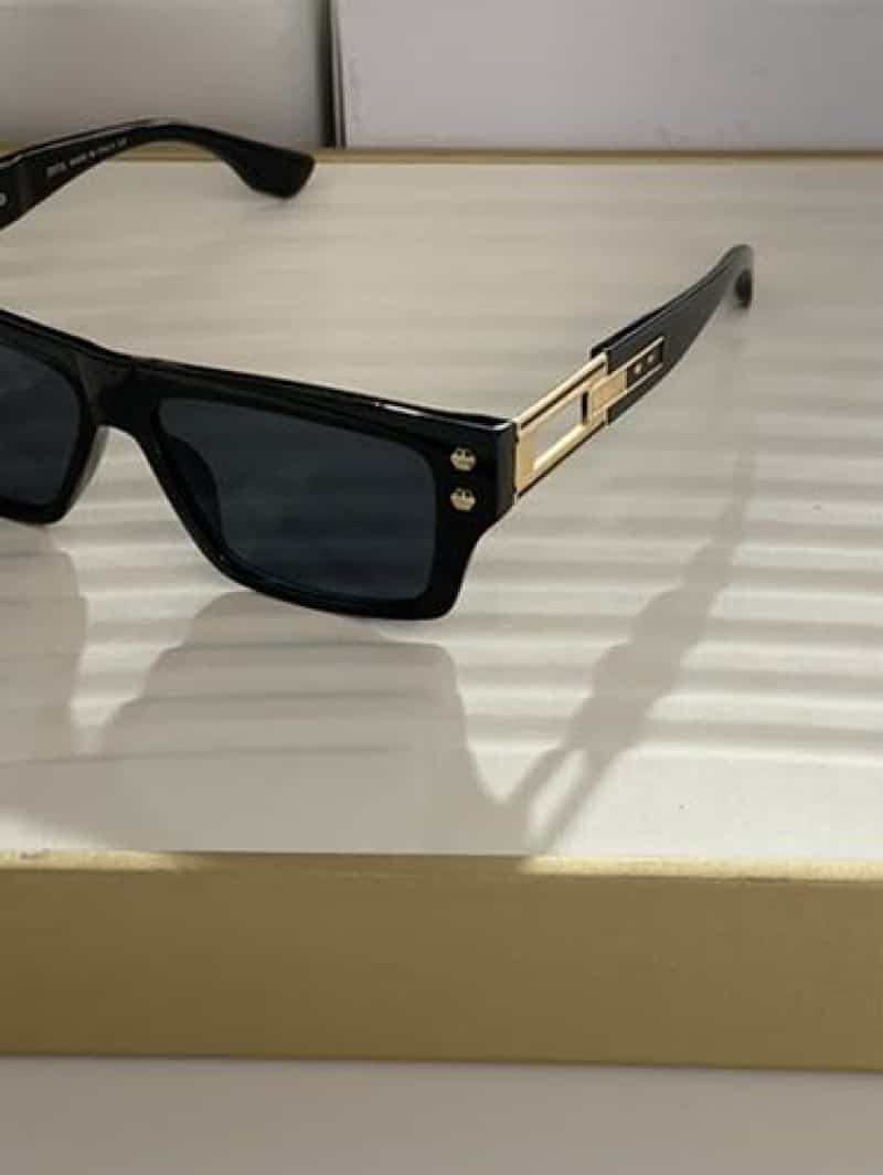 Dita_1001_black_gold