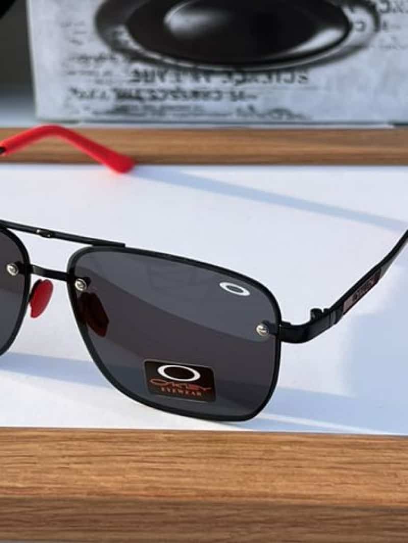 Oakley 8919 Black Red