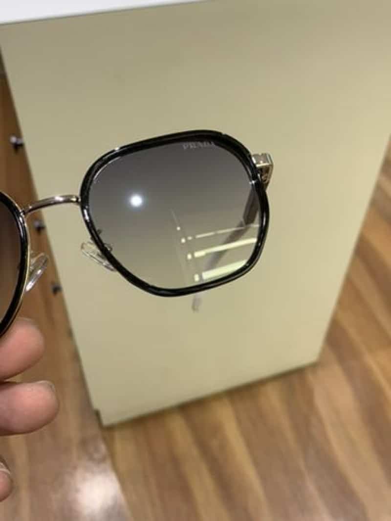 prada_07 white blue