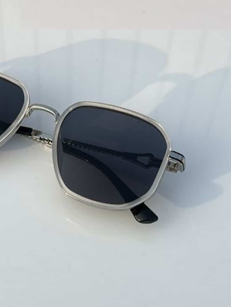 Cartier_78970 white black