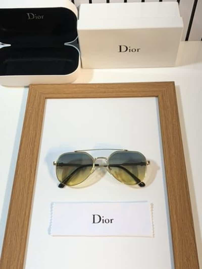 Dior_161_sea green