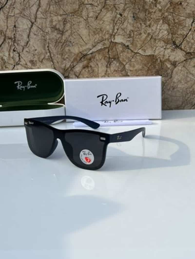 Rayban 650 grey black