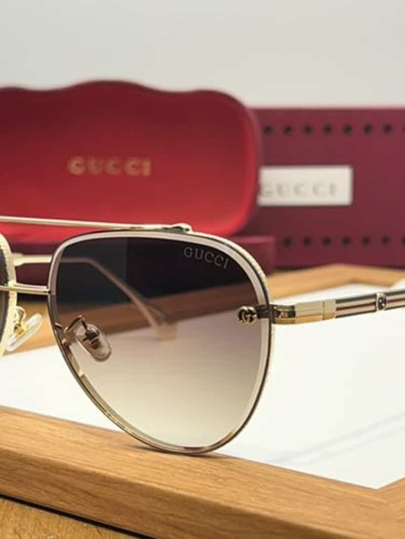 Gucci_15940 gold brown