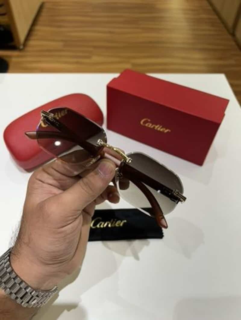 Cartier_220804_gold_brown