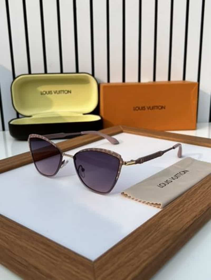 louis vuitton 2596 pink