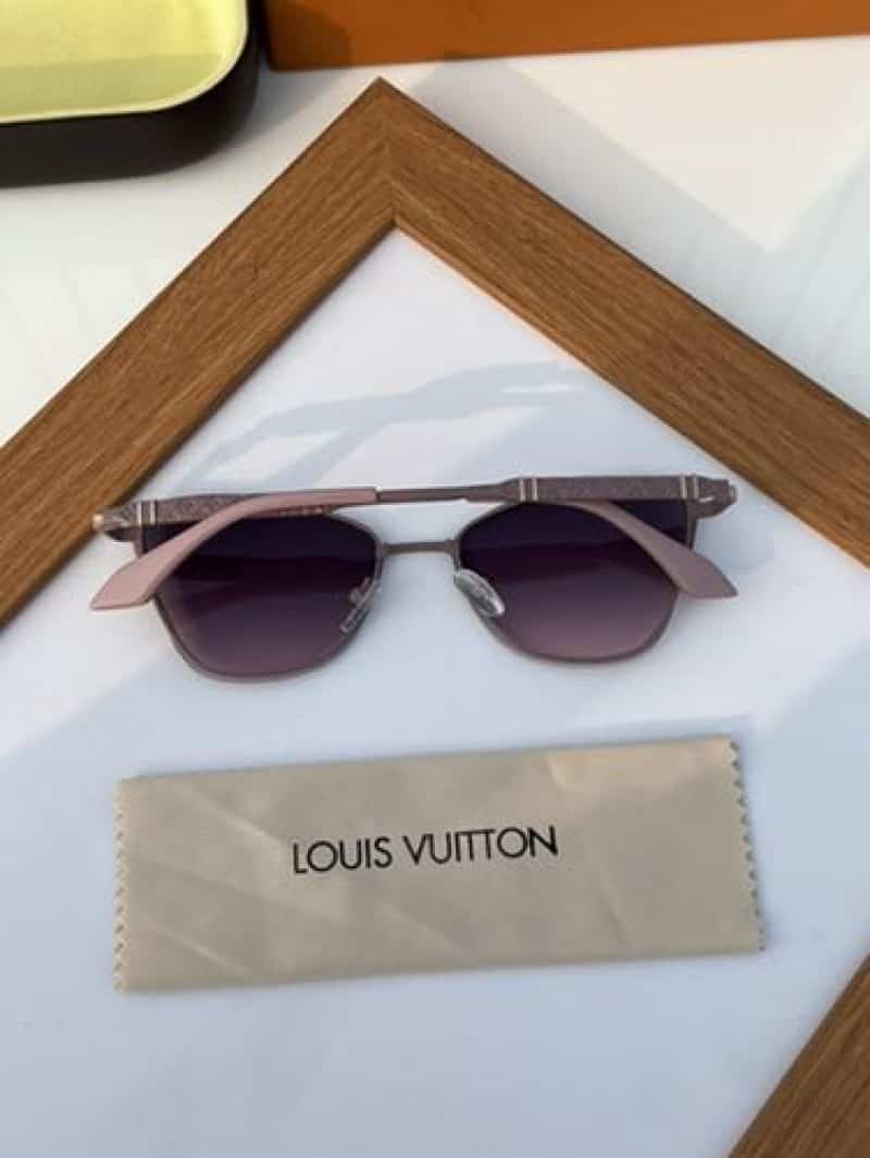 louis vuitton 2596 pink