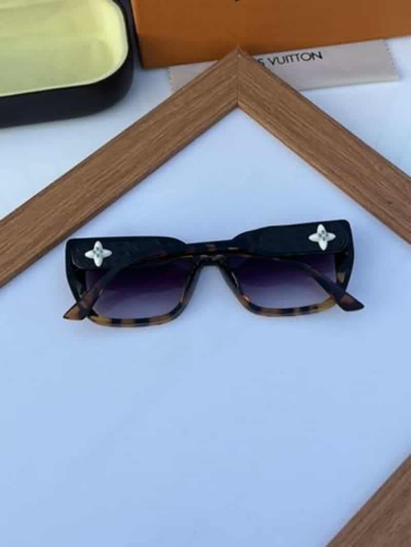 LO·uIs vuiTtoN 2216 black tiger