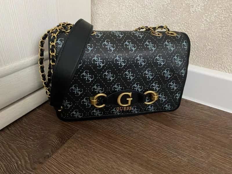 GUESS_Sling_Bag_692