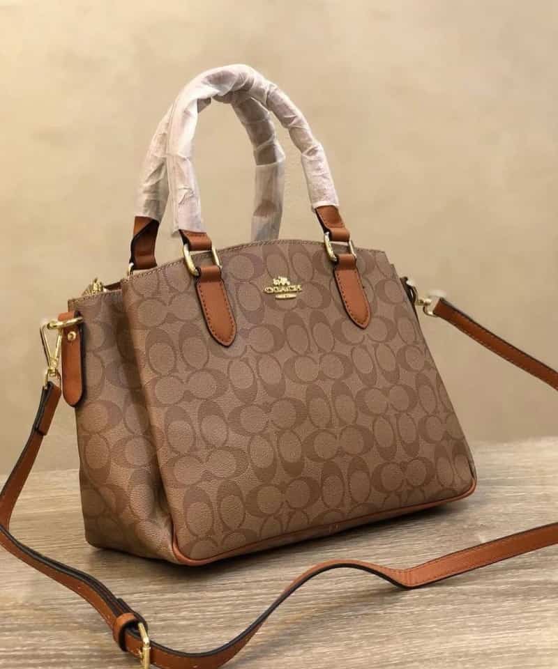 COACH_Premium_Shoulder_Bag_922