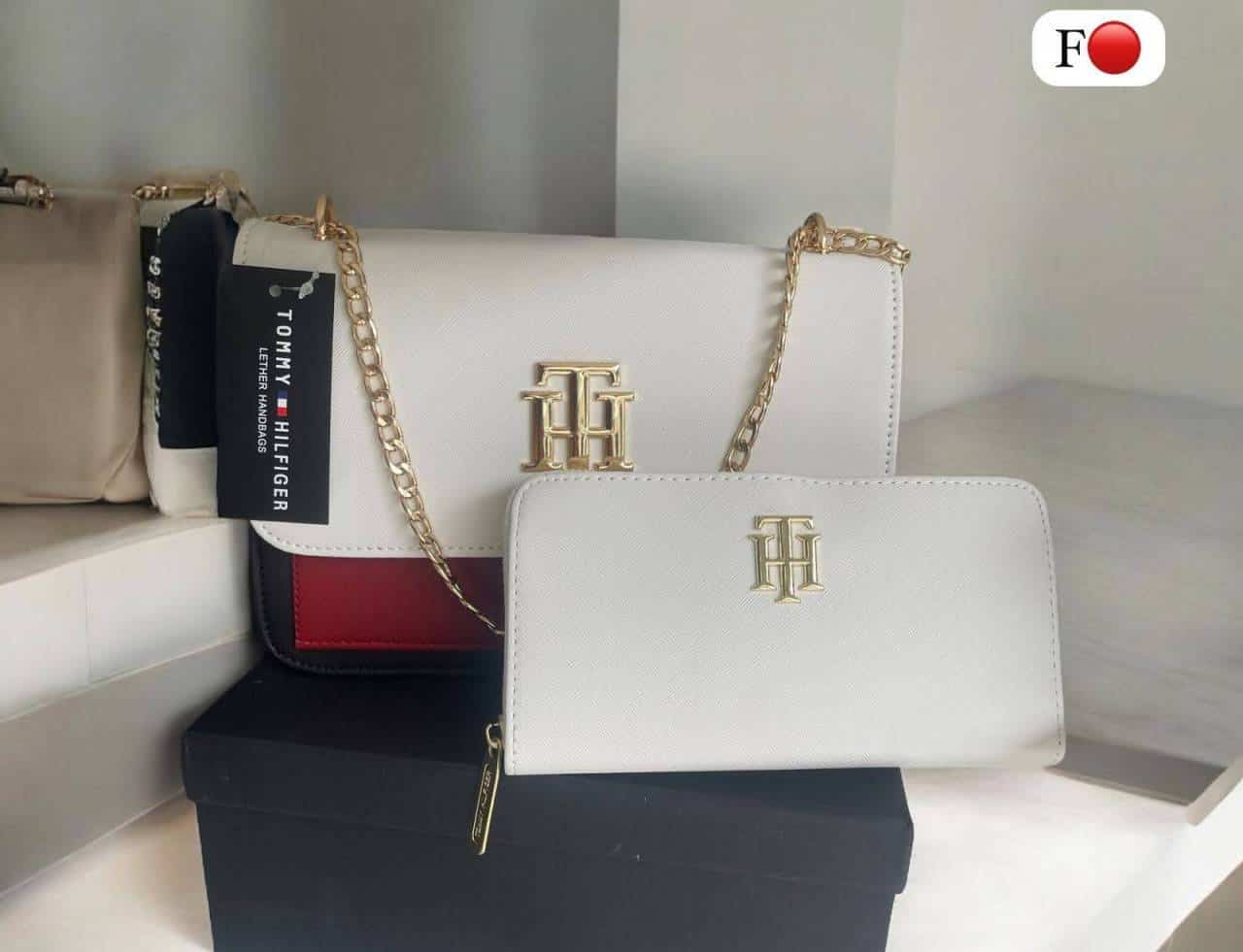 TOMMY_HILFIGHER_SlingBag_with_Wallet_With_Box_1022