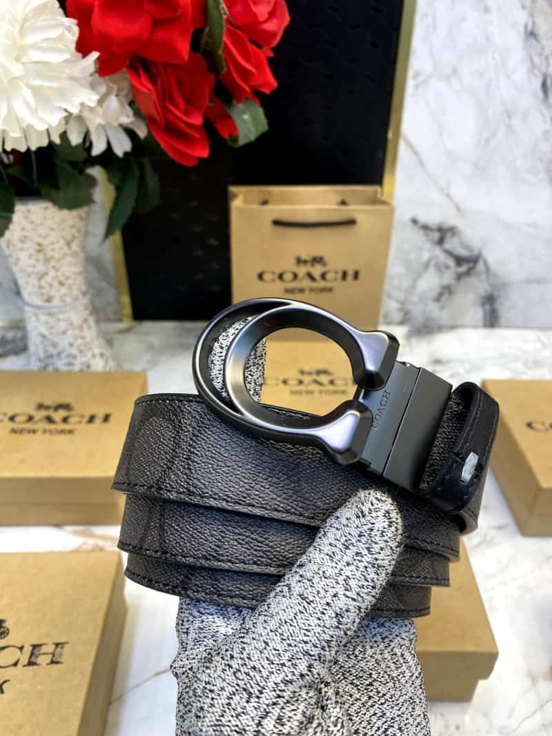 COACH_BELT_C107
