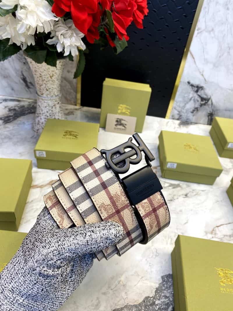 BURBERRY_BELT_B86