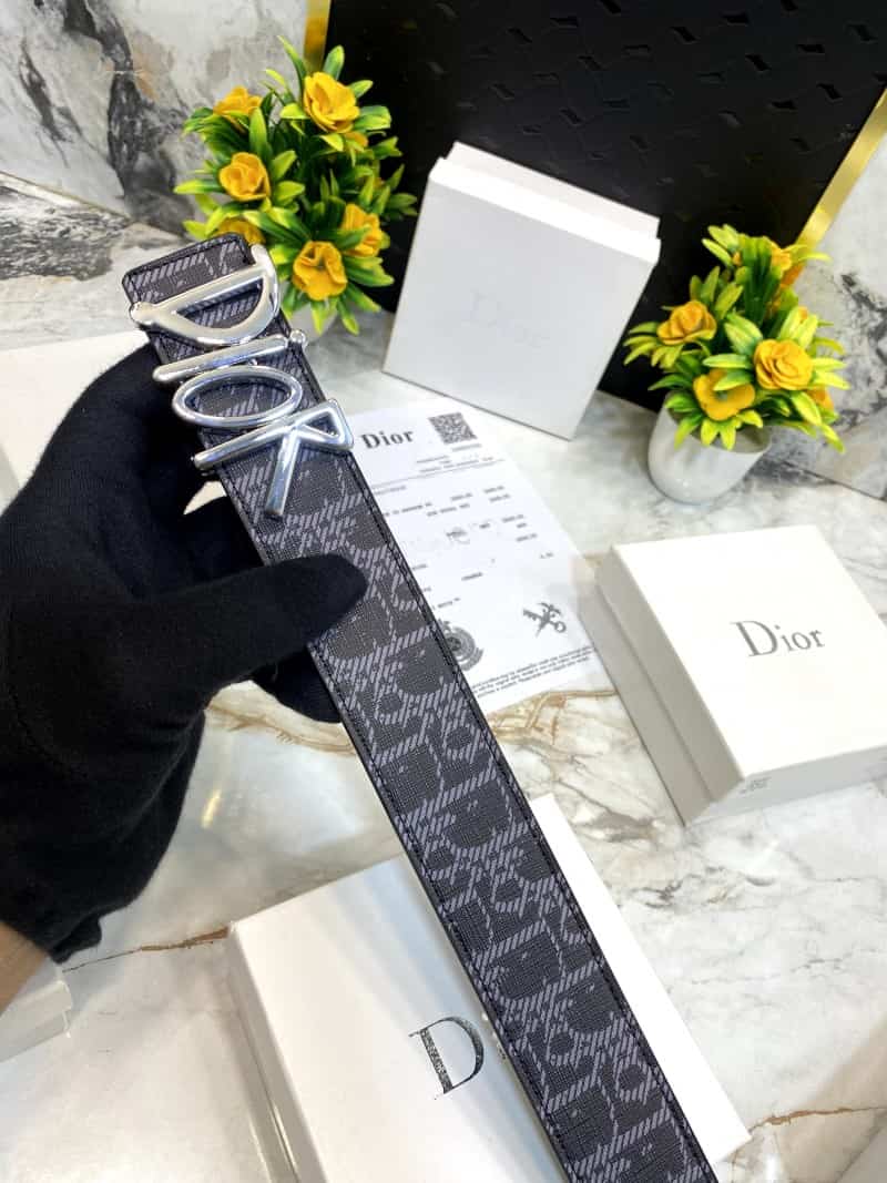 DIO_R D15