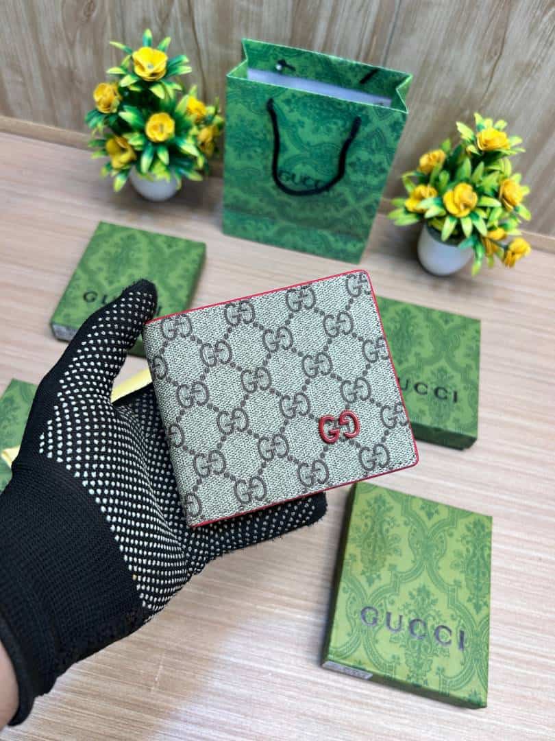 GUCCI_WALLET_V814
